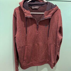Men’s Under Armour Half Zip – Large – Burgundy